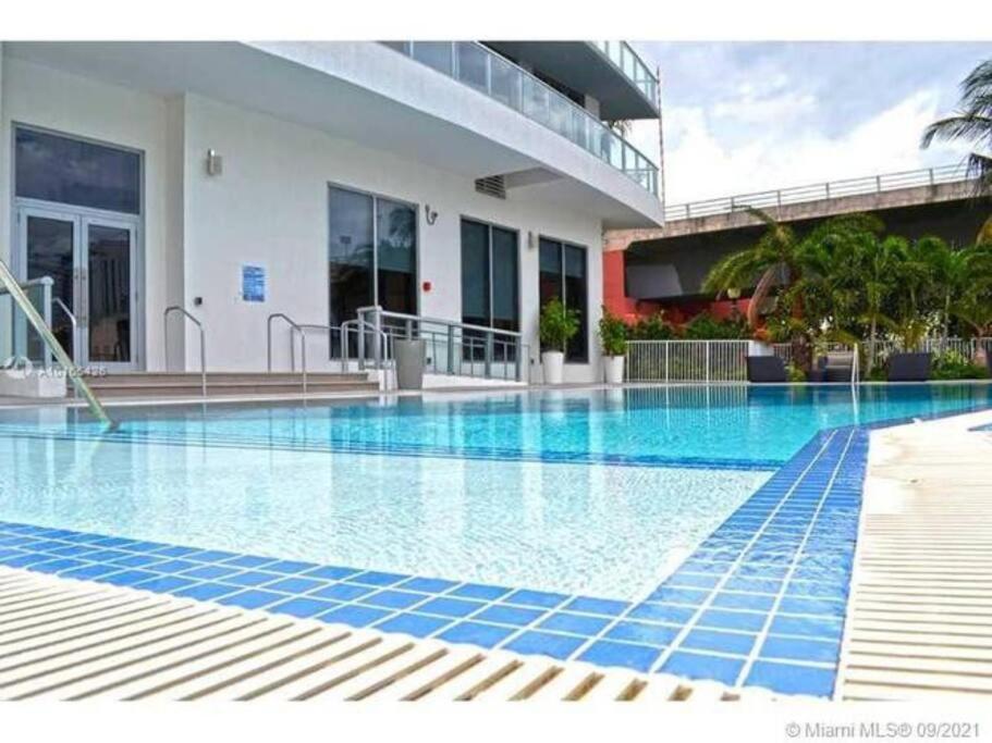 Ocean View 2Br 2Bth Hallandale Beach Miami Ft Lauderdale Apartment Ngoại thất bức ảnh